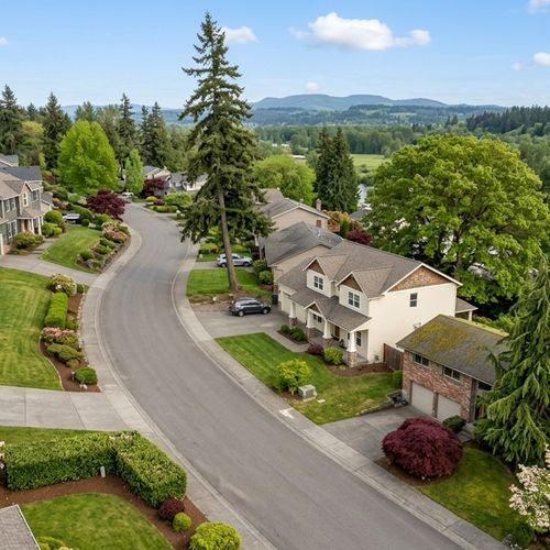 Living in Woodinville, WA: A 2026 Guide to Wine Country Life