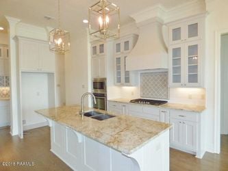 Fleur De Lis Homes photo 03