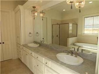 L.R. Mitchell Construction photo 06