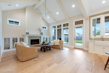 20210515093230853400000000-o