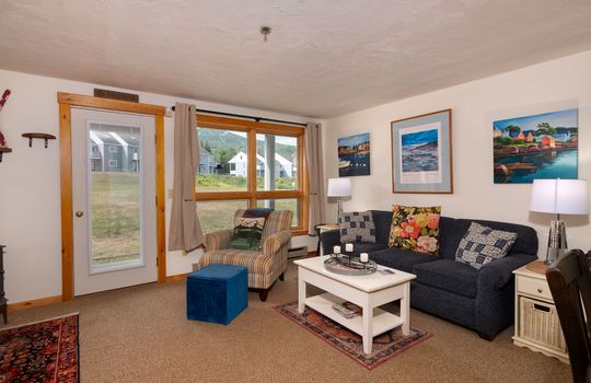 CM5_0156-Editthisone