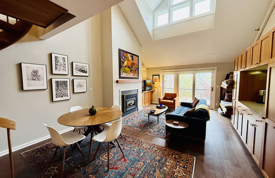 20251014_151543129_iOS