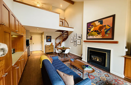 20251014_151606355_iOS