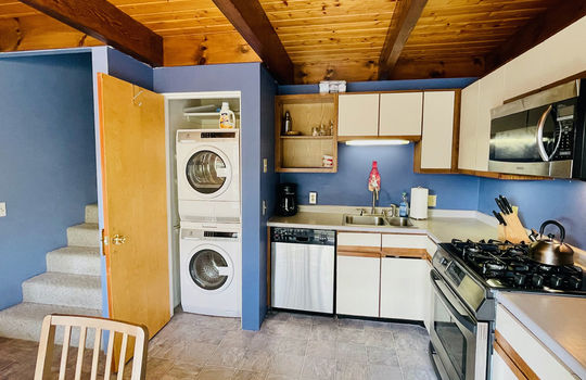 6ccda8da-0154-40f8-8bda-8f654dafdd04 copy