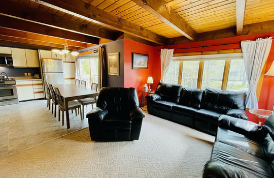 a0304e4d-830c-4471-b2c3-06ab28d204e8 copy