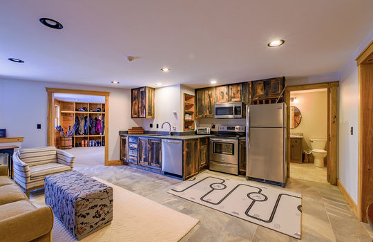 6003 Sandy River Cir 30-(ZF-1514-05081-1-030)