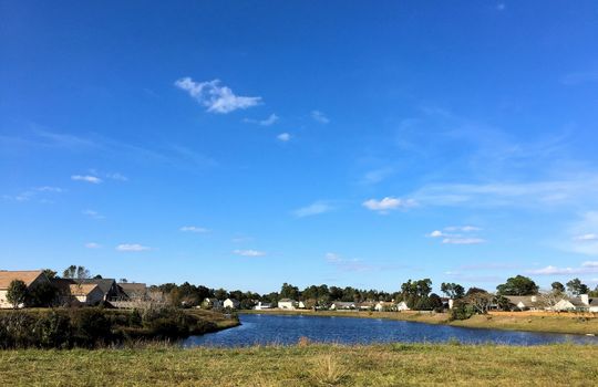 Brittany Lakes - Lake