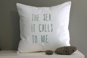 the-sea-calls-to-me-pillow