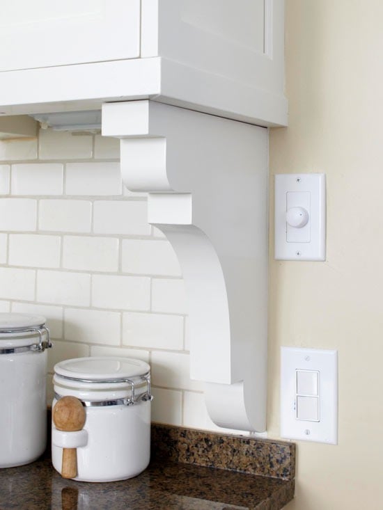 corner-brackets-kitchen-backsplash