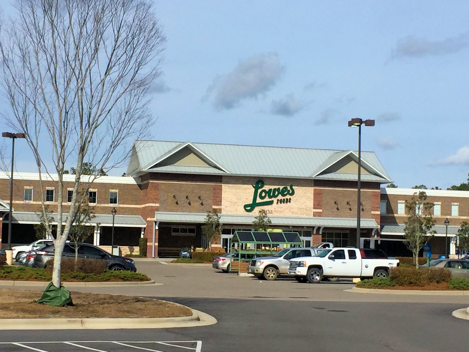 Brunswick Forest - Lowes Grocery Store