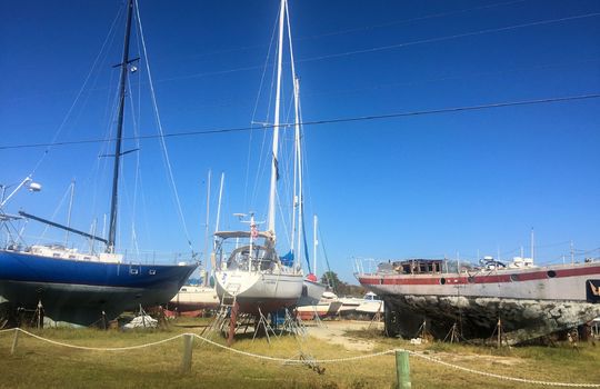Anchors Away Boat Yard