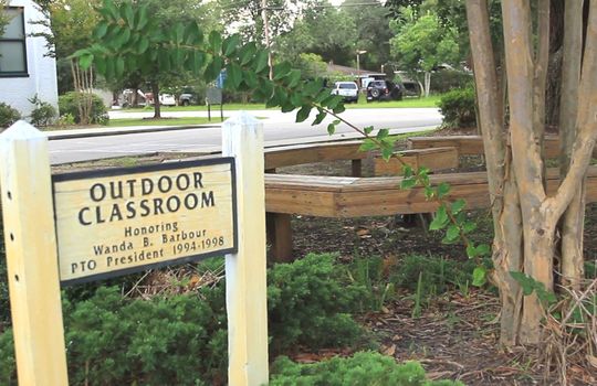 Carolina Beach Outdoor Classroom