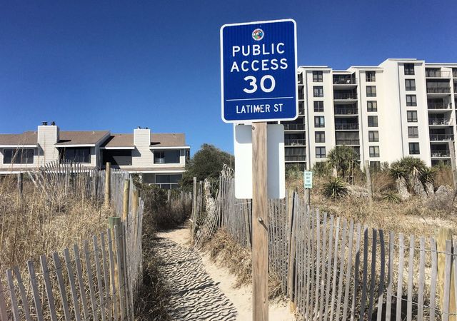 Public Access 30 - Latimer Street