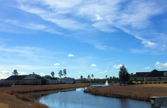 Compass Pointe - Canal