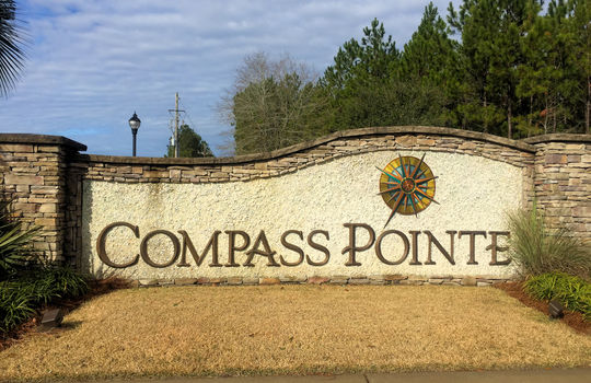 Compass Pointe - Entrance Sign
