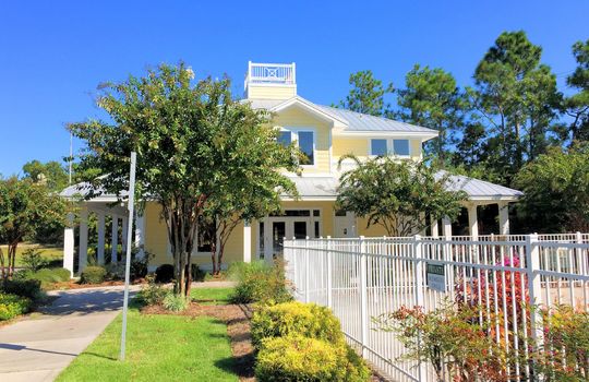 The Village at Motts Landing - Clubhouse