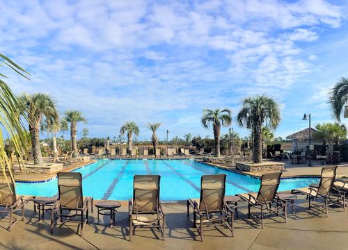 Compass Pointe