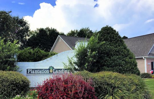 Plantation Landing - Entrance Sign
