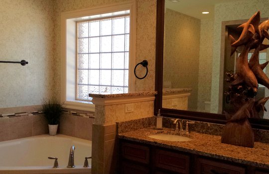 River Bluffs - Example Bathroom