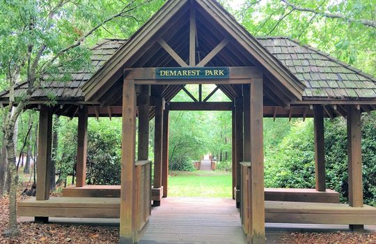Demarest Landing - Covered Seating