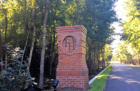 Forest Hills - Entrance Sign