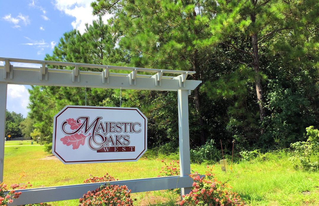 Majestic Oaks Homes for Sale in Hampstead, NC The Cameron Team