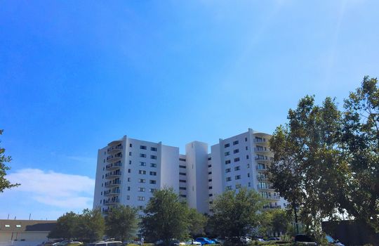 Seapath Towers - Front of Building