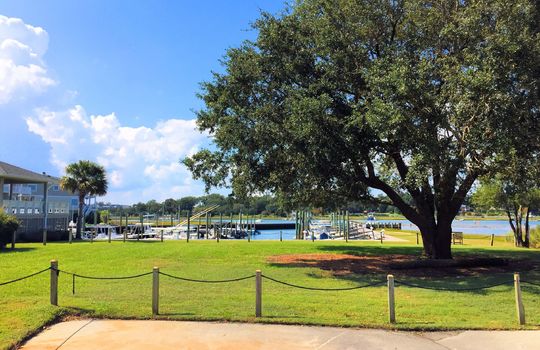 Channel Walk - Marina