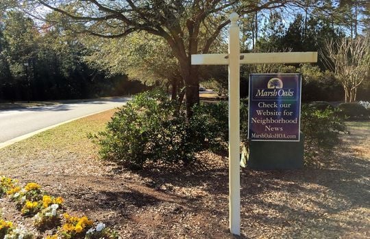 Marsh Oaks - HOA Sign