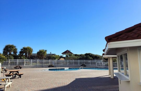St. Regis - Outdoor pool