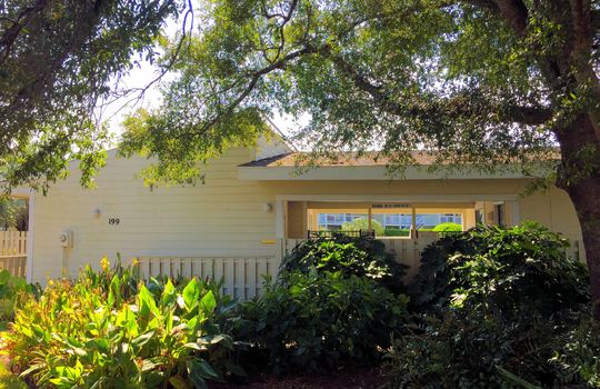 Channel Walk - Swimming Pool