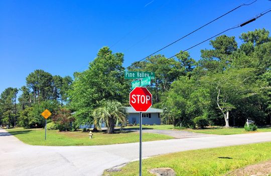 Pine Valley Estates - Street Sign