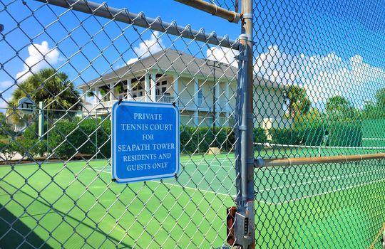 Seapath Towers - Tennis Courts