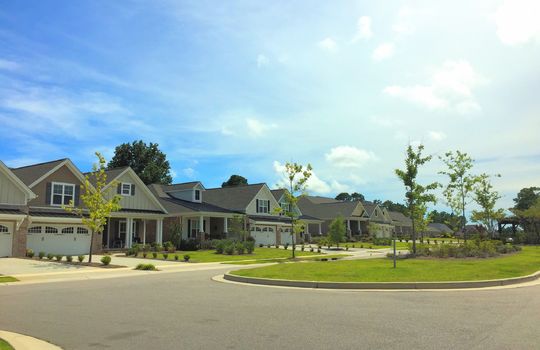 The Forks at Barclay - Streetscape