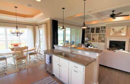 The Forks at Barclay - Kitchen and Breakfast