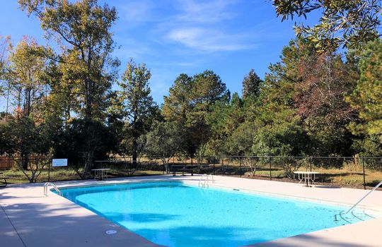 Saltwater Landing - Pool