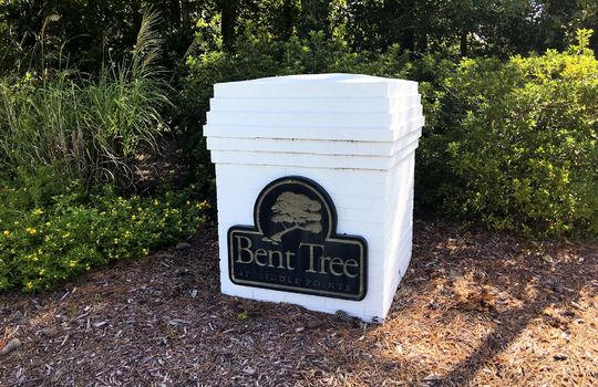 Bent Tree - Entrance Sign