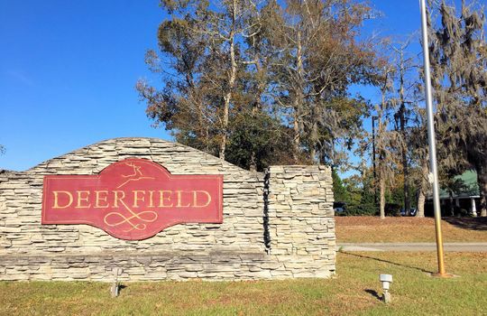 Deerfield Estates - Entrance Sign