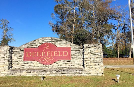 Deerfield Estates - Entrance Sign