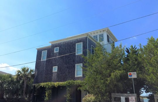 Schloss - Example Home