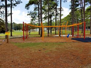 Hugh MacRae Park - Playground