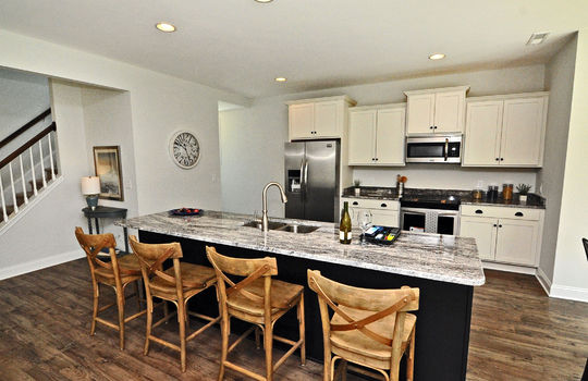 Roundtree Ridge - Kitchen