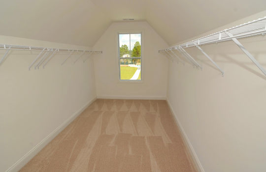 Roundtree Ridge - Master Closet