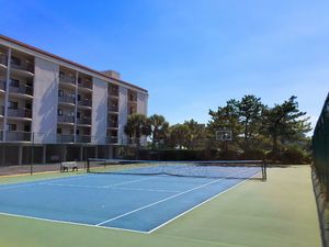Duneridge Resort Tennis Courts 3
