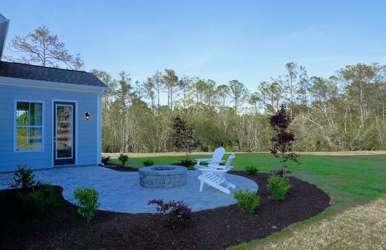 Bellaport - Example House Yard