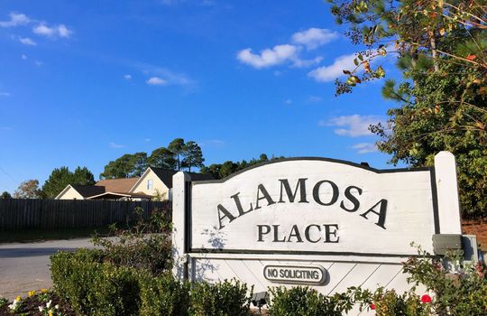 Alamosa Place - Entrance Sign