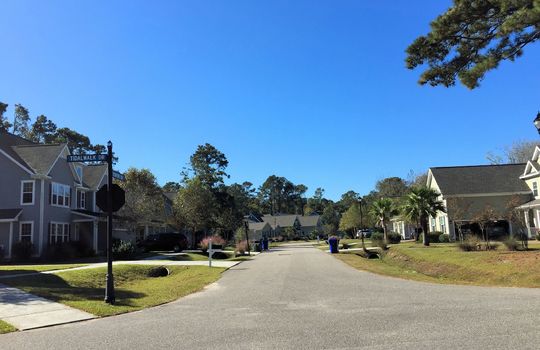 Tidalwalk - Streetscape