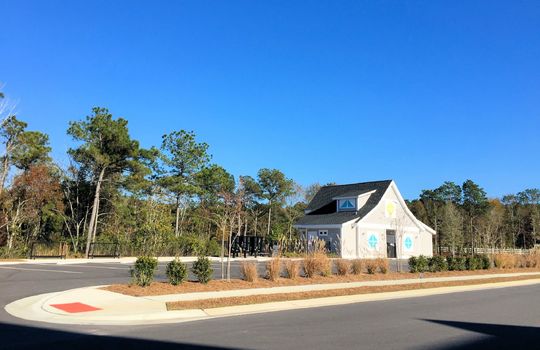 Parsons Mill Farm - Streetscape