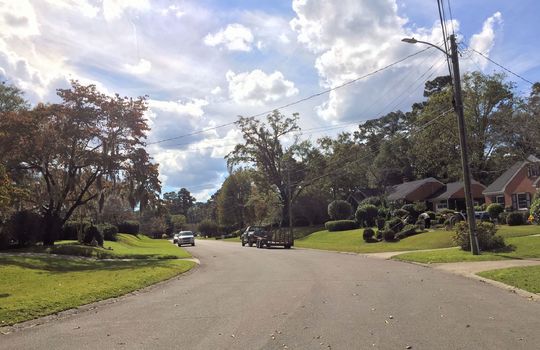 Beaumont - Streetscape