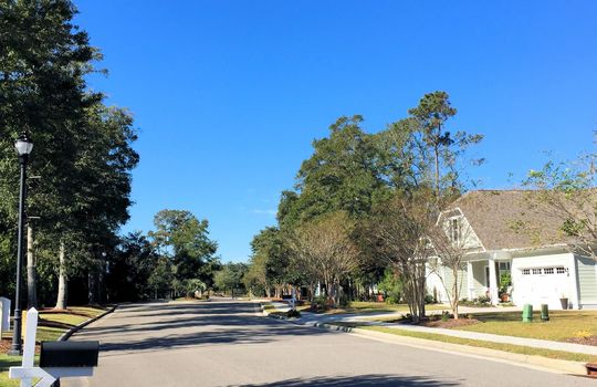 Tidalwalk - Streetscape